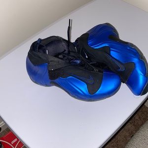 Blue flightposites like new worn twice